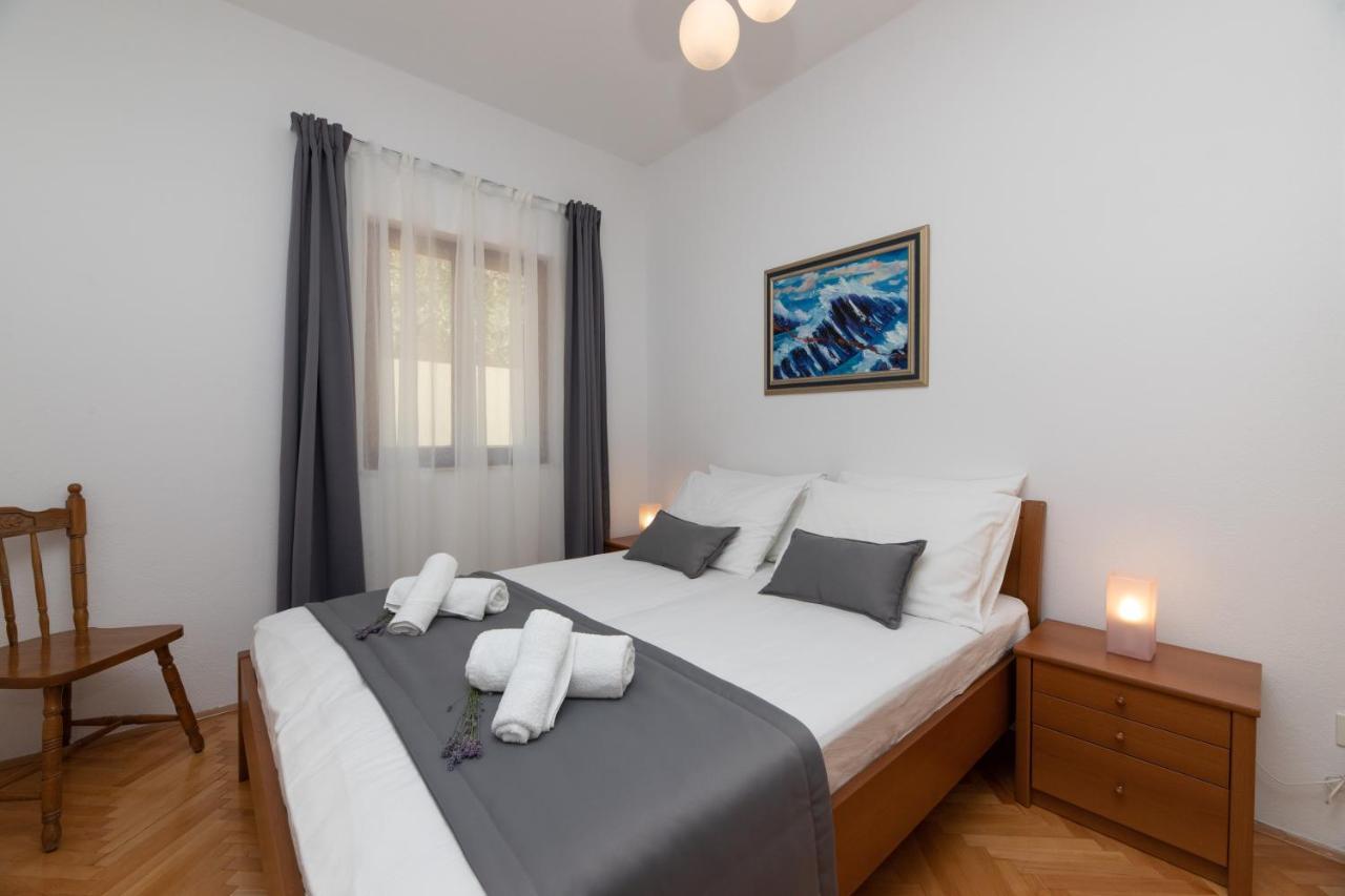 Apartments4You Supetar-The Best And Most Popular Apartments For Discovering The Island - Free Parking - 200 Meters From The Beach 外观 照片