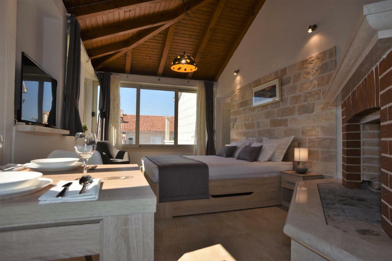 Apartments4You Supetar-The Best And Most Popular Apartments For Discovering The Island - Free Parking - 200 Meters From The Beach 外观 照片